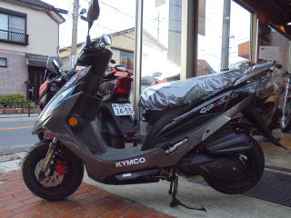 KYMCO@GPXPQTFi@Qloi\ԗ@GPX̃l[̓JTLƂԂ邯ǕύX̂ȁH