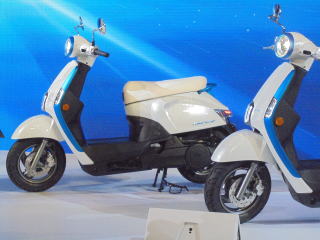 doCN@KYMCO@j[EV@@vg^CvB