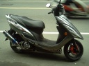 KYMCO@G5@XłȂ̐Ă܂B@JX^}CYꂽԗقB