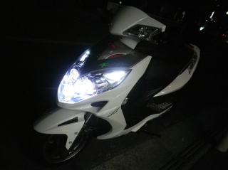 LbgɕtHID邢B