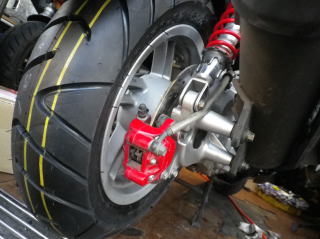 ＩＲＣ　ＭＢ６７　リヤタイヤ